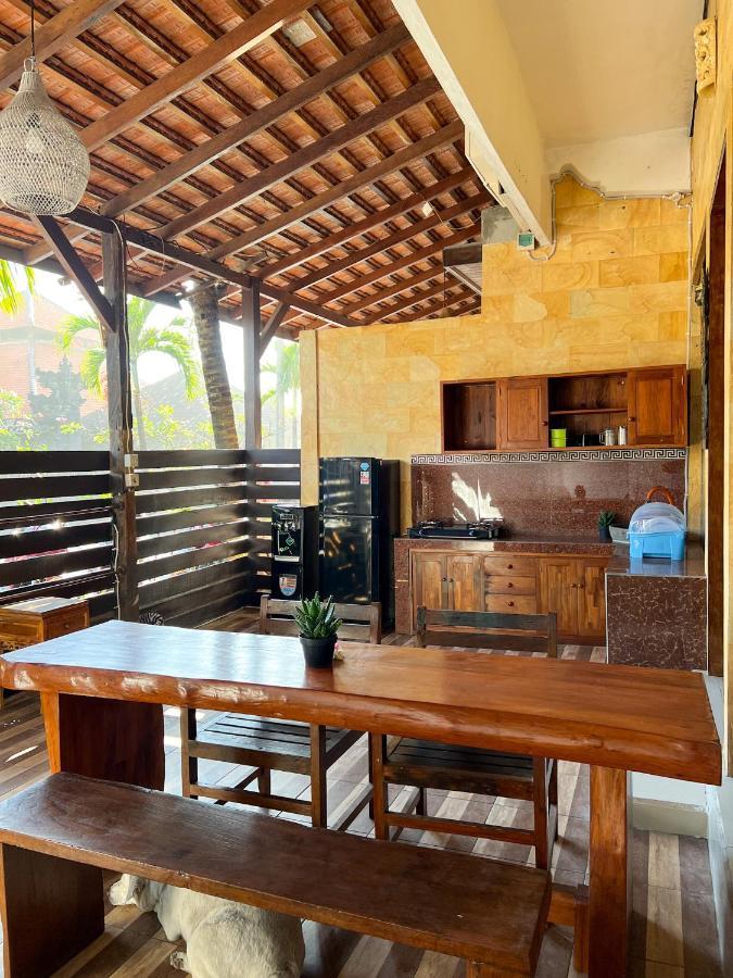Bima Sakti Homestay Echo Beach Canggu ภายนอก รูปภาพ