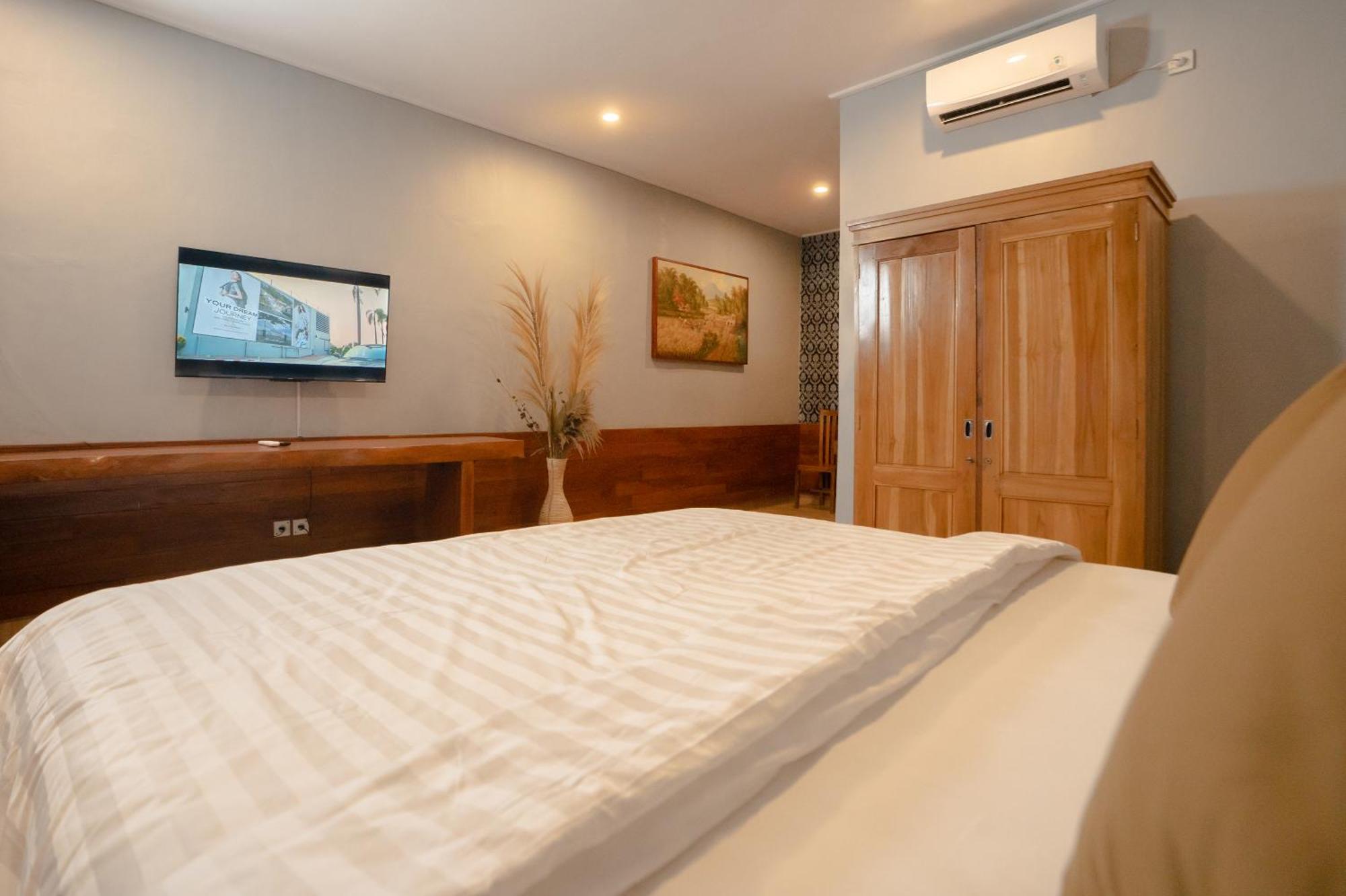Bima Sakti Homestay Echo Beach Canggu ภายนอก รูปภาพ