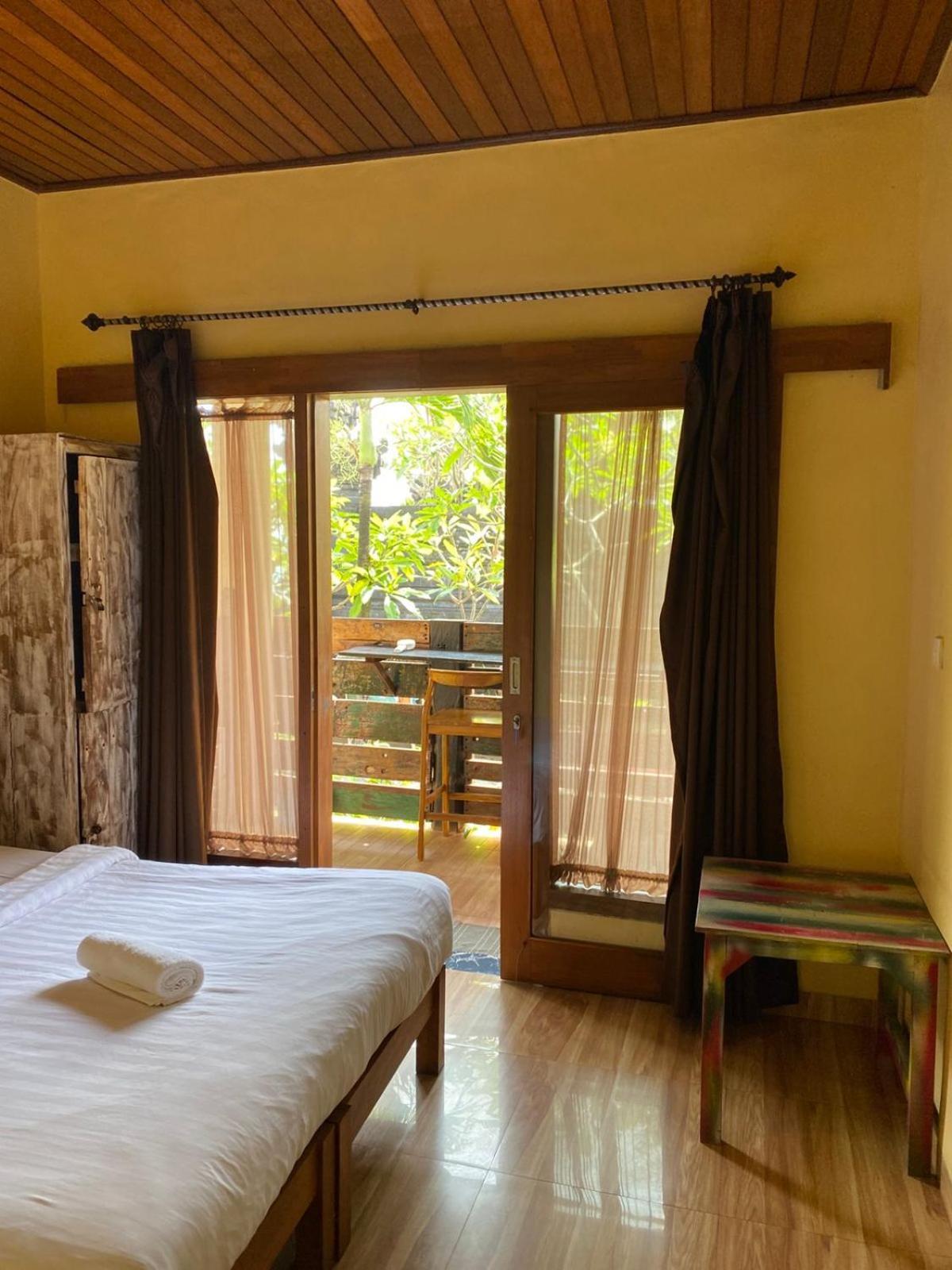 Bima Sakti Homestay Echo Beach Canggu ภายนอก รูปภาพ