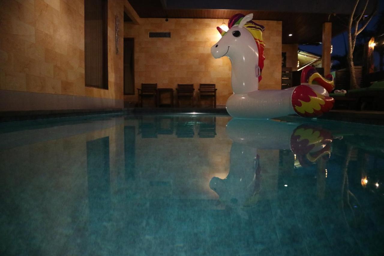 Bima Sakti Homestay Echo Beach Canggu ภายนอก รูปภาพ